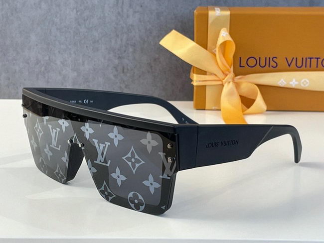 Louis Vuitton Sunglasses AAA+ ID:20220317-912
